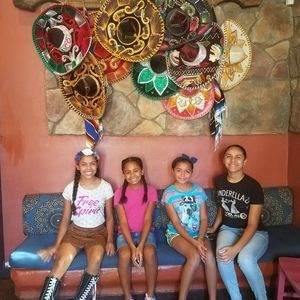 Meet your Posher, Shauna